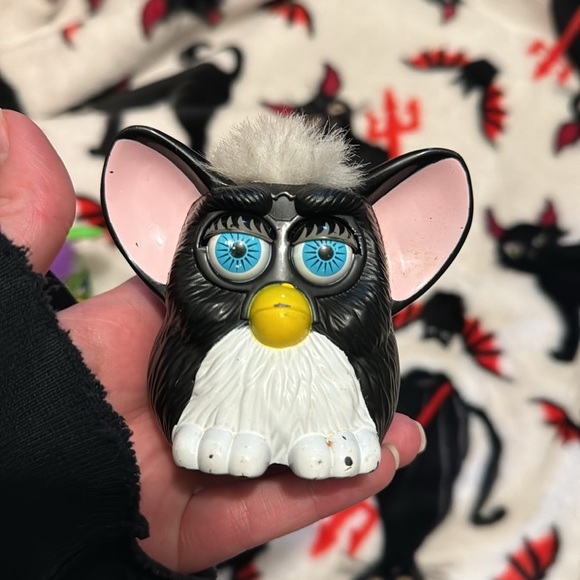 Vintage McDonalds Furbys - Picture 4 of 5